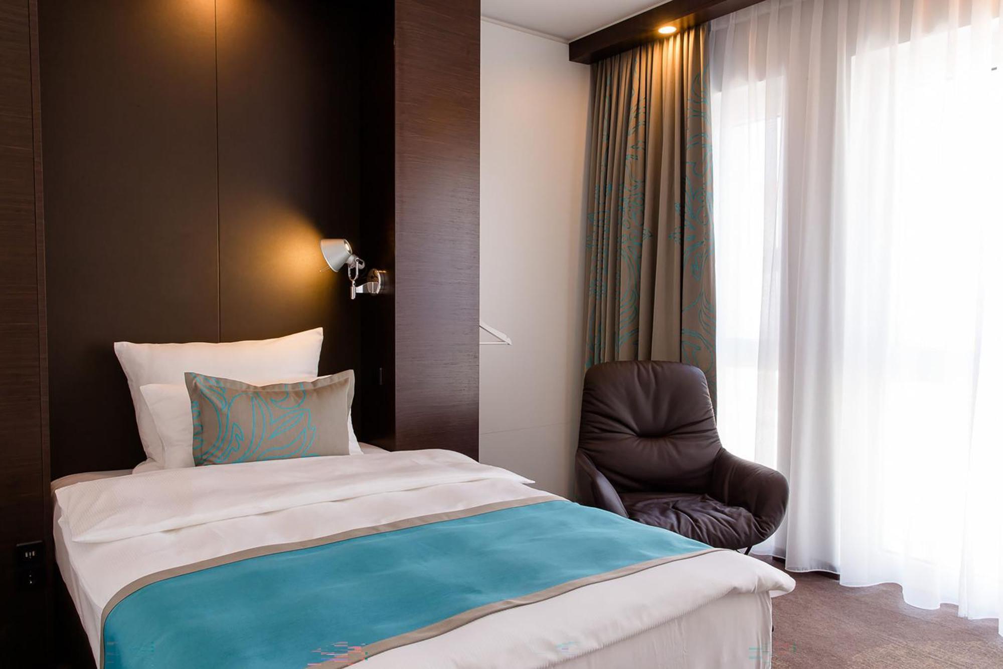 Motel One Stuttgart-Bad Cannstatt Kültér fotó
